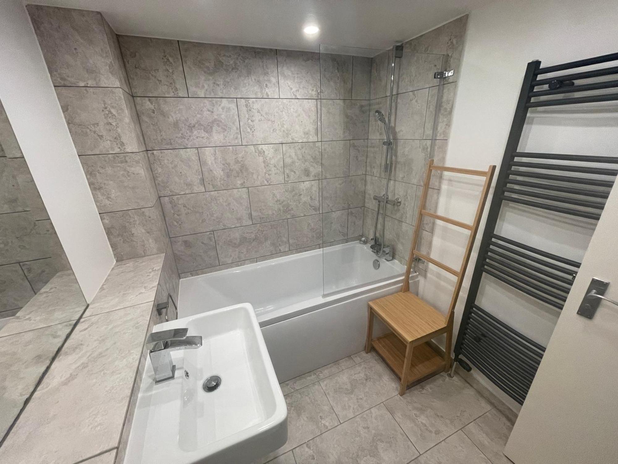 Appartement Tower Bridge King Bed En-suite With Parking And Balcony