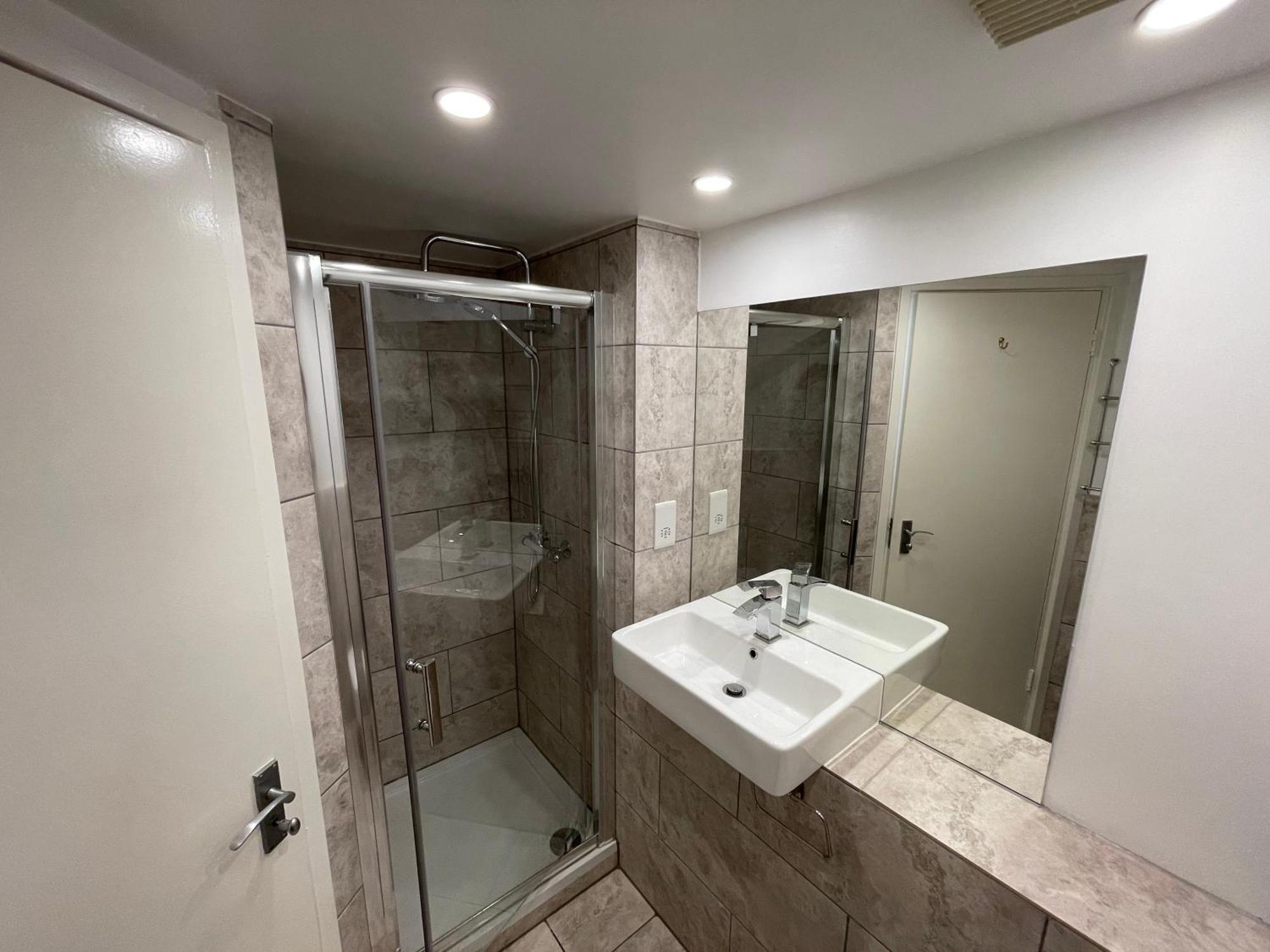 Tower Bridge King Bed En-suite With Parking And Balcony Appartement *